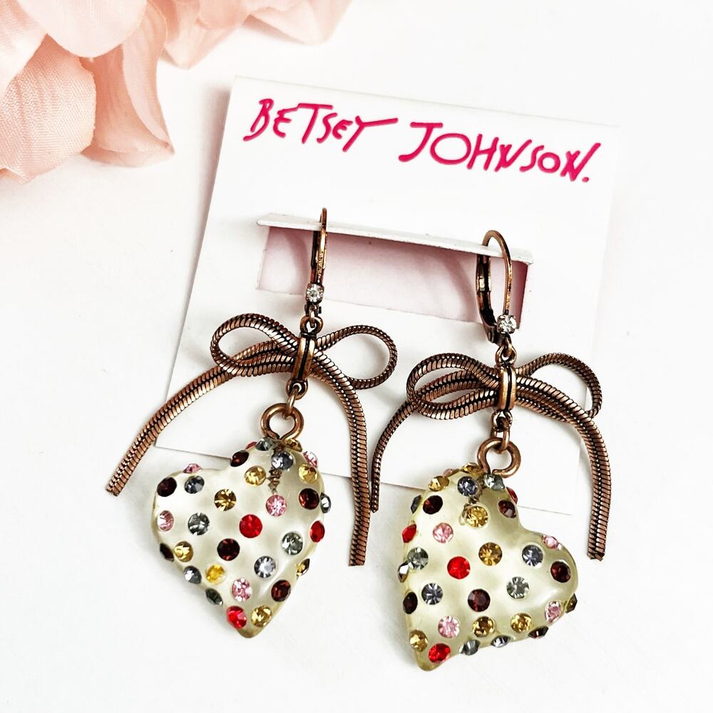 NEW Betsey Johnson Clear Lucite Heart with Crystal Drop Earrings